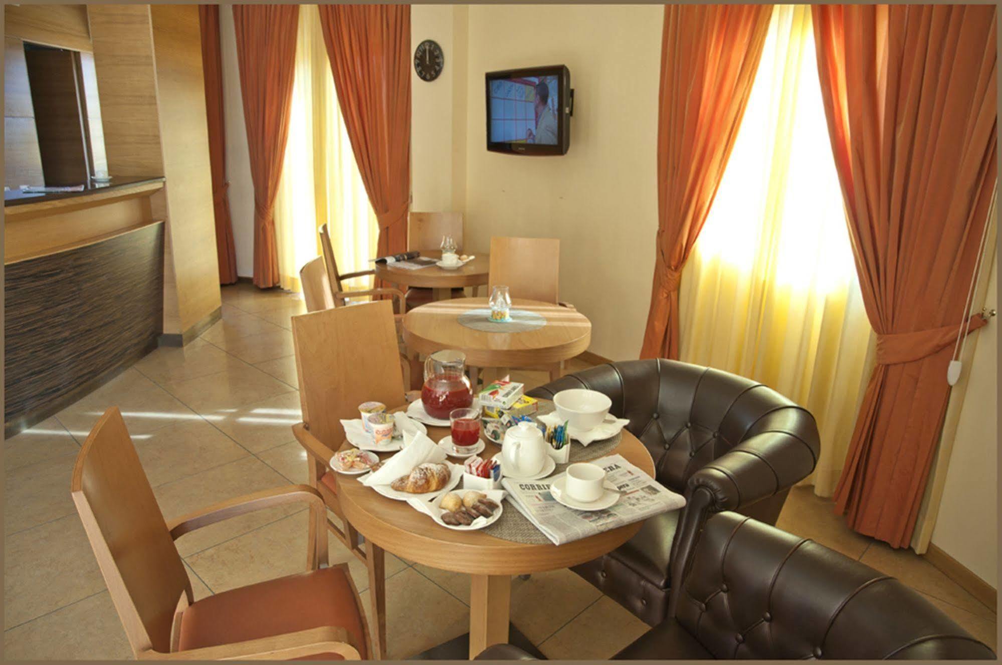 City Hotel Casoria Dış mekan fotoğraf