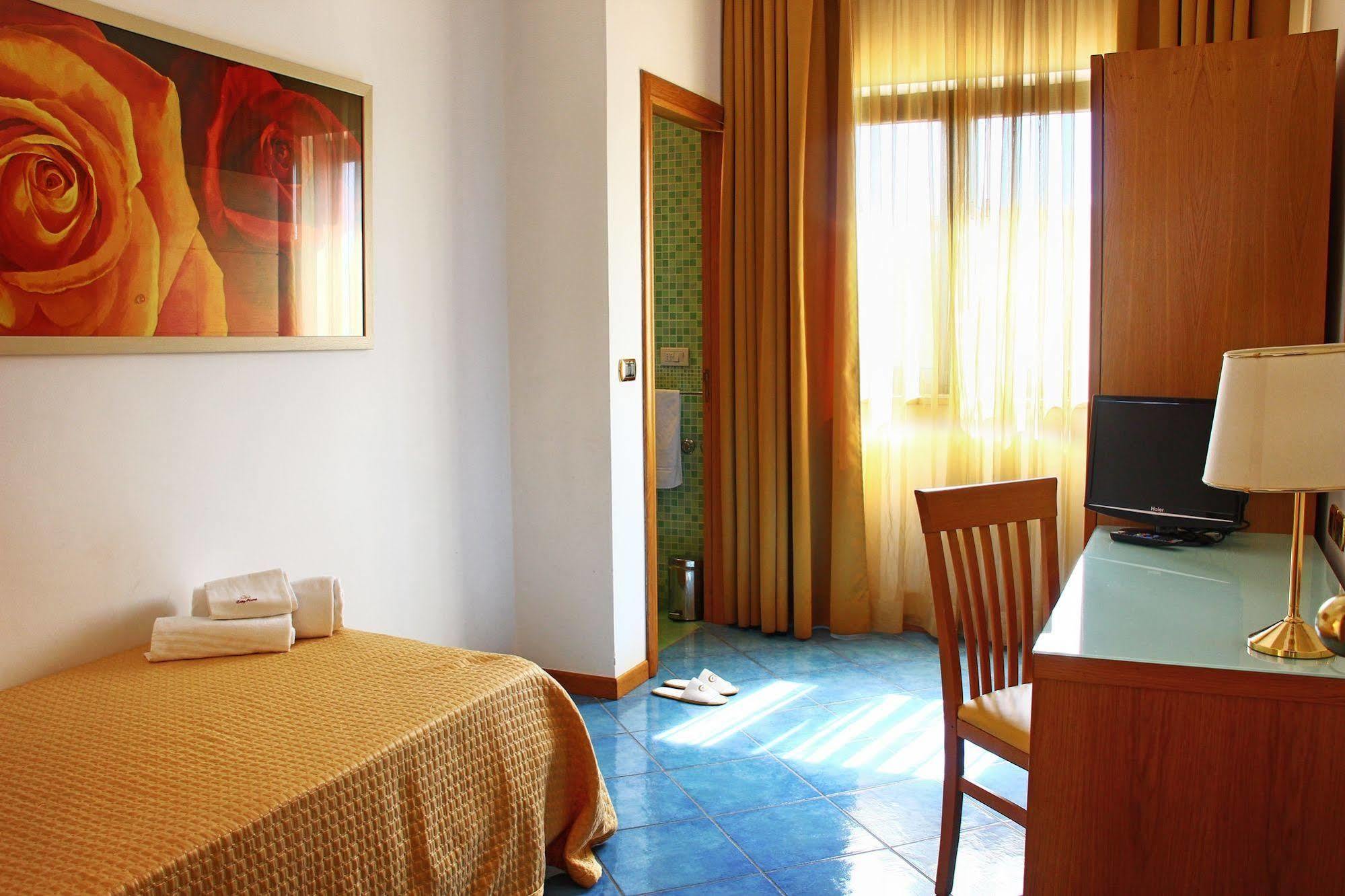 City Hotel Casoria Dış mekan fotoğraf