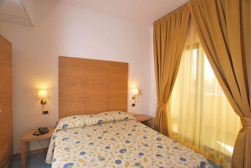 City Hotel Casoria Dış mekan fotoğraf